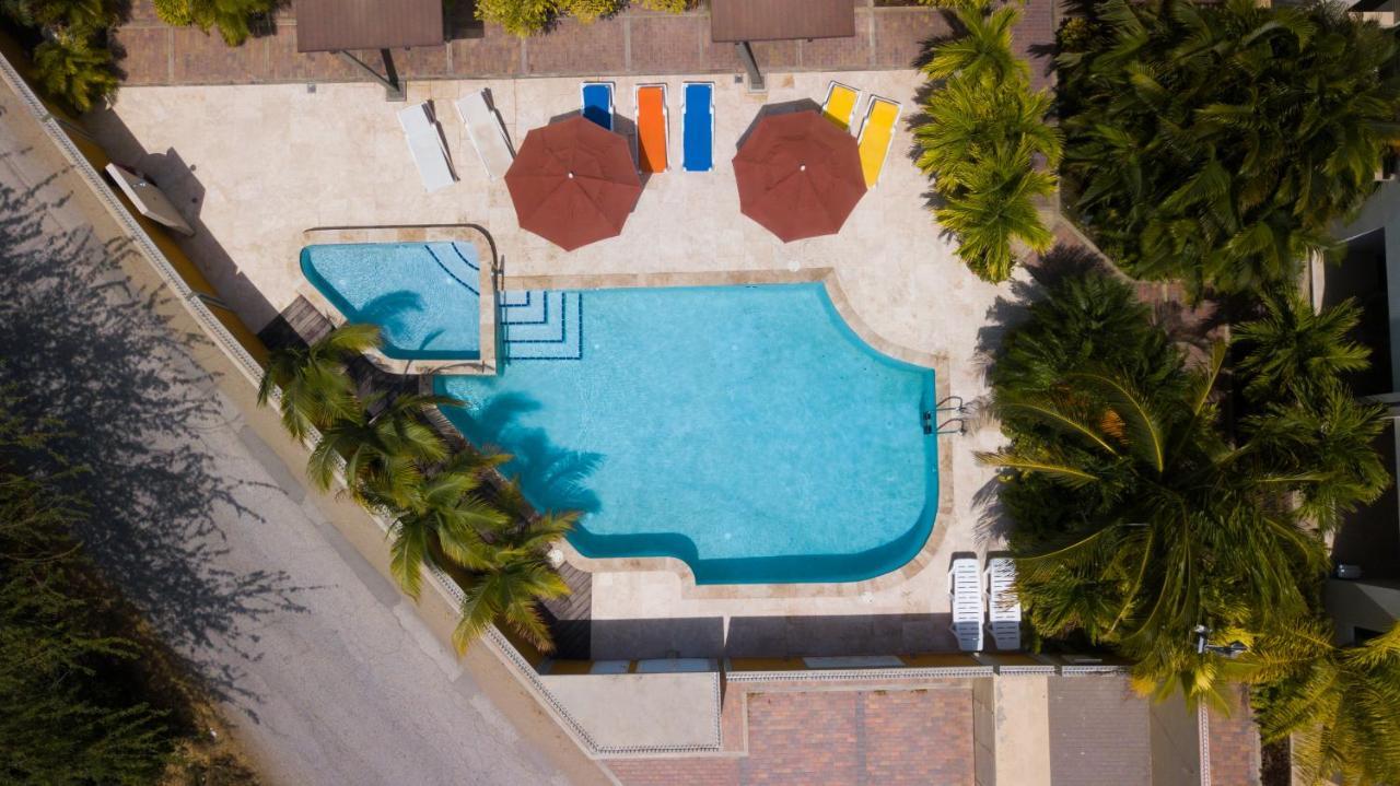 Costa Esmeralda Village Palm Beach Exterior photo